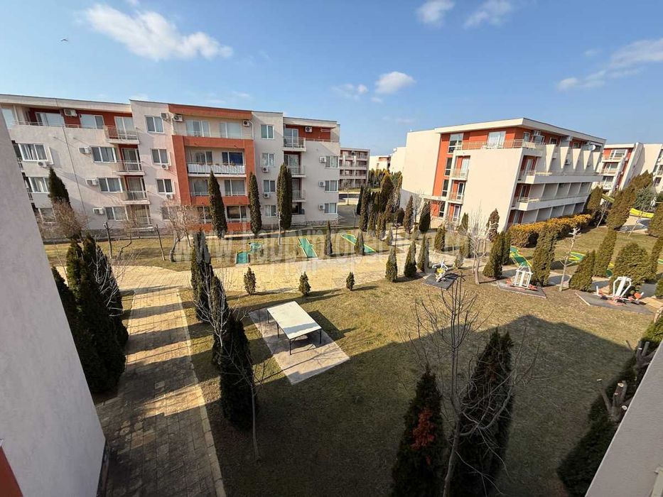 Продава се Двустаен апартамент в к.к. Слънчев бряг - 62 кв.м за 1081 €/кв.м - Снимка #7