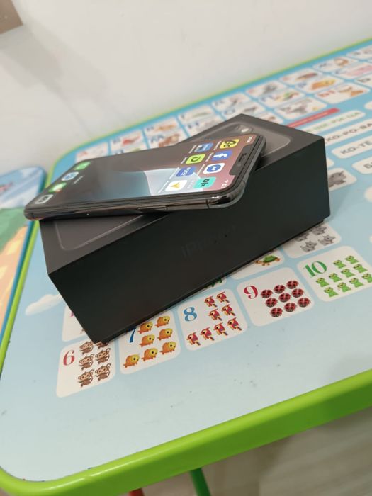 Пролам айфон 11про на 256г память