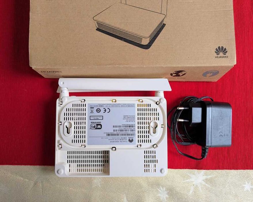 рутери HG8145V5 Huawei,  TP-Link TL-WR820N, TL-WR841N