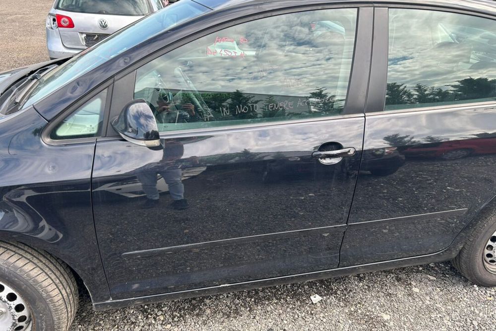 USA STANGA/DREAPTA - FATA/SPATE VOLKSWAGEN GOLF 6