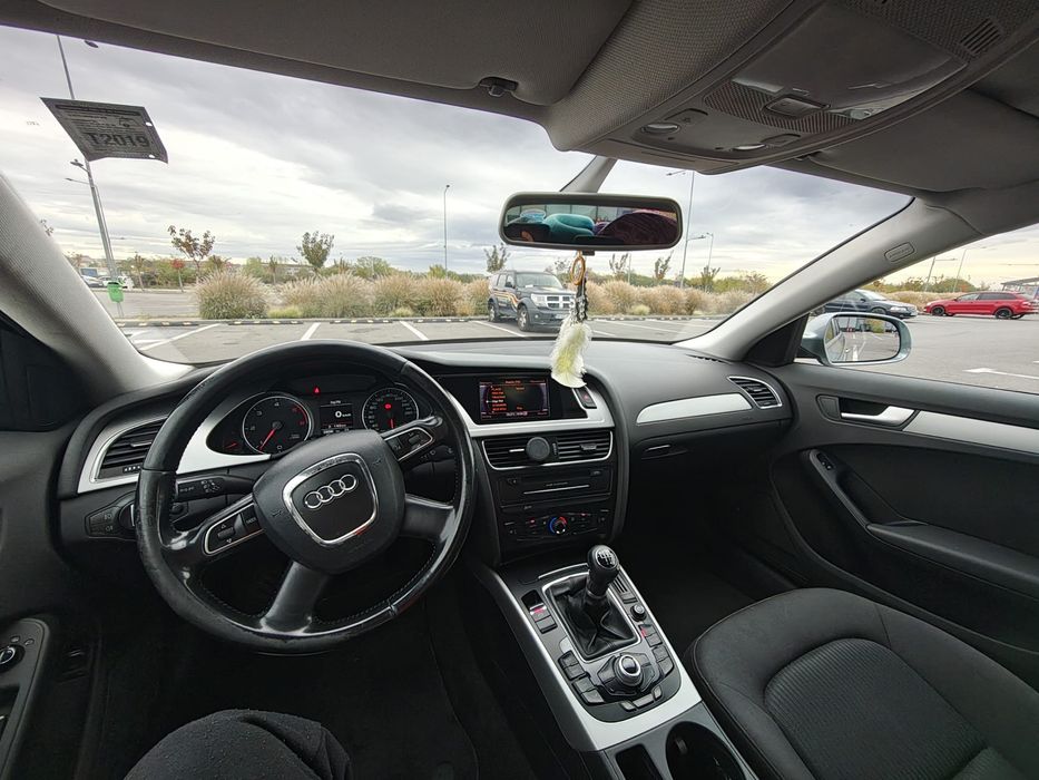 AUDI A4 B8 10.2011