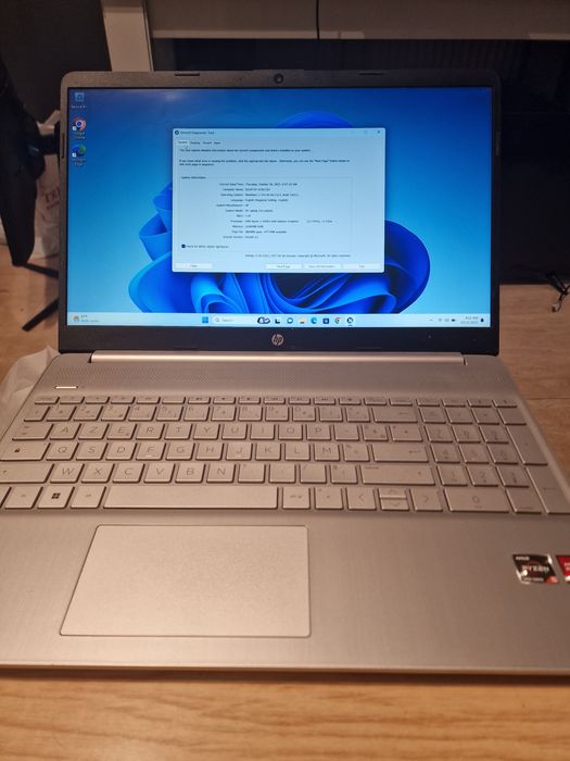 Laptop HP 15EQ2xxx