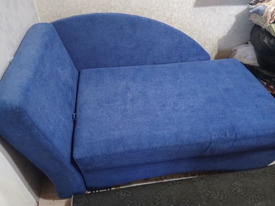 Продам диван кроватт