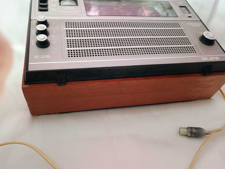 Aparat radio SELENA B211