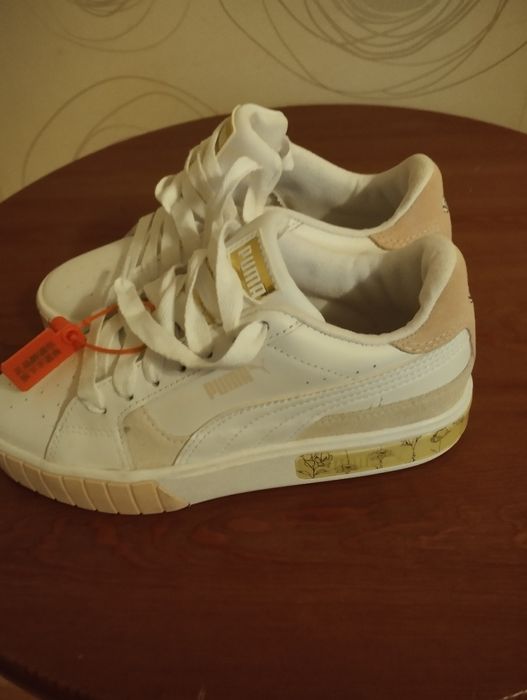 Продаются кроссовки Пума