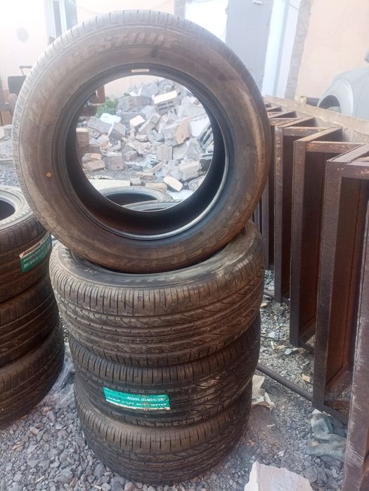 Продам резину новую Bridstone.