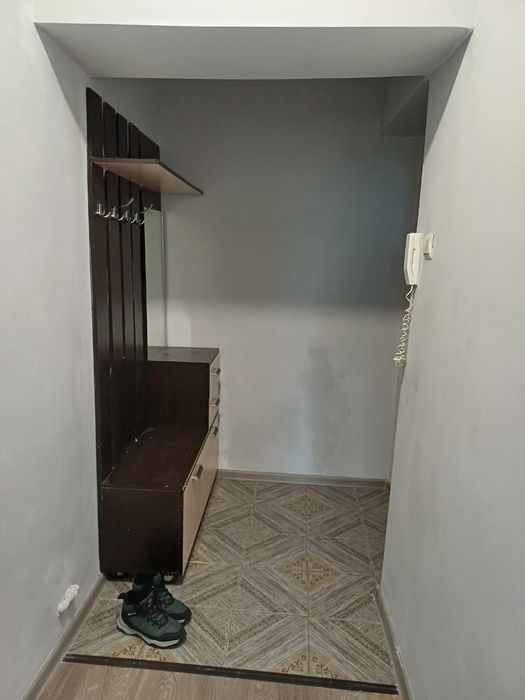 Сдам квартиру в первом микрорайне