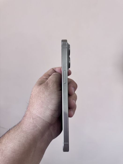 Iphone 15 pro max yomkost 83% ideal