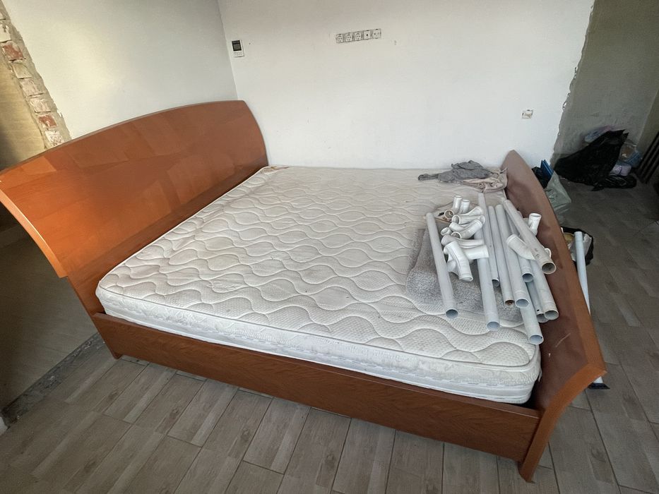 Продается кровать