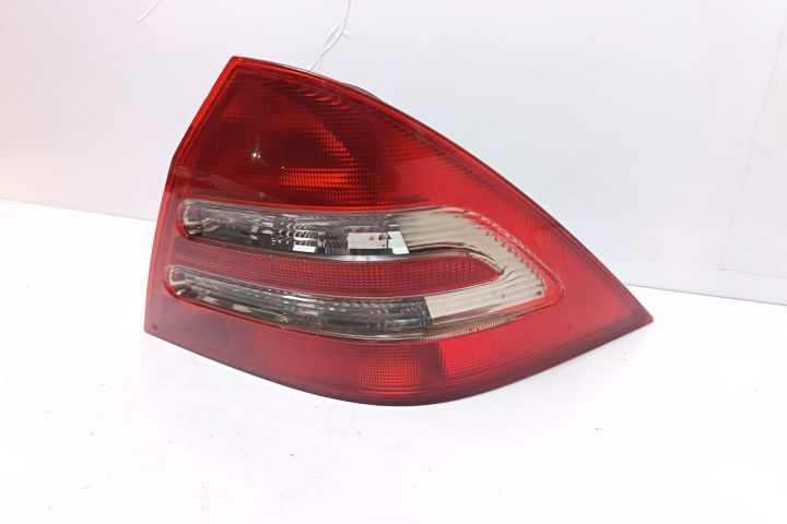 Stop Dreapta Mercedes-Benz C-Class W203