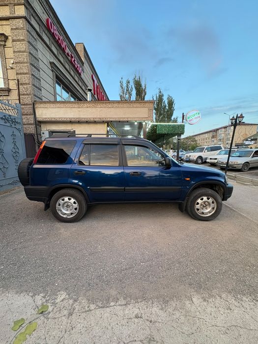 Mashina Honda  CRV