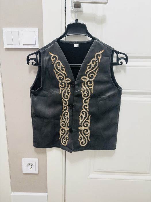 Продам жакеты б/ у