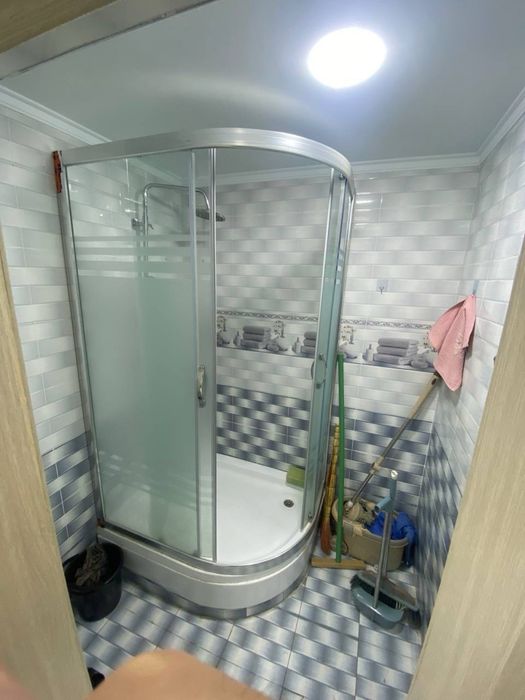 Аренда под офис 200кв.м С Мебелью 5 минут от метро Чиланзар17, 1300у.е