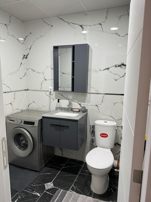 Дава се под наем Тристаен апартамент в Пловдив, Съдийски - 80 кв.м за 1020 € - Снимка #5