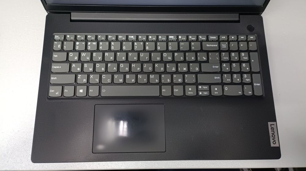 Ноутбук Lenovo v15 g3 ABA