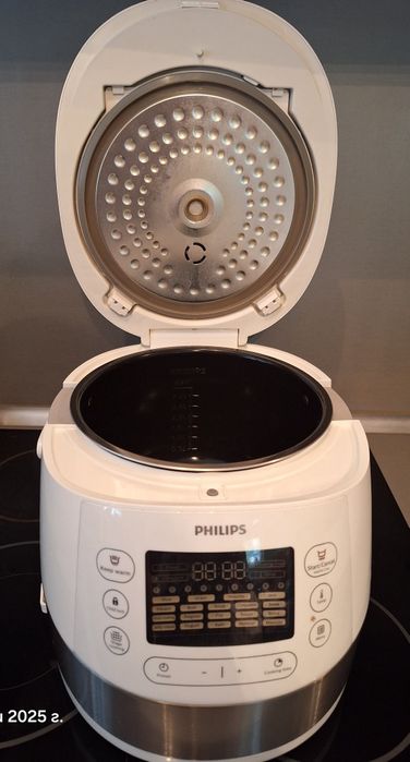 Мултикукър Philips