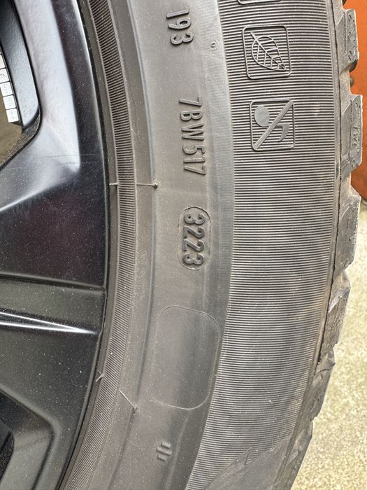 Jante 20 originale Bmw X5 X6 G05 G06 iarna  275/45R20 2023
