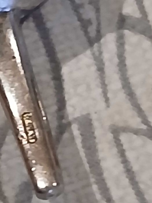 Сребърен медальон с аметист алпиноит и цирконий