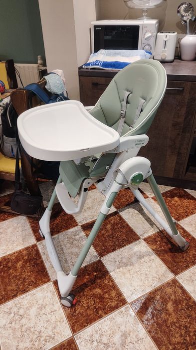 Peg Perego стол за хранене