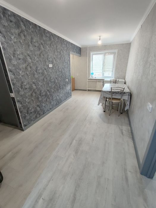 Продается 5-комн (3-5, 3 этаж)