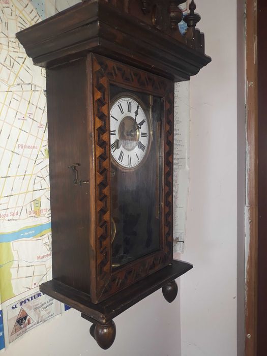 ceas perete miniatura