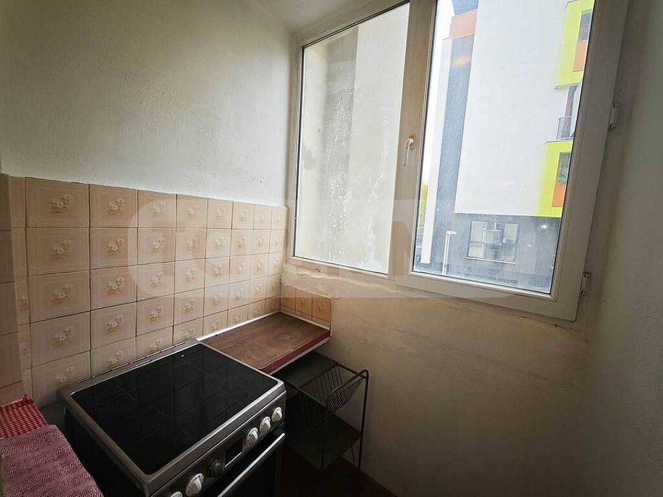 Дава се под наем Тристаен апартамент в Варна, Лятно кино Тракия - 100 кв.м за 510 € - Снимка #4