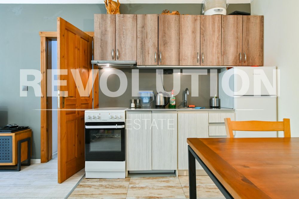 Двустаен апартамент в ж.к. Медицинска академия.