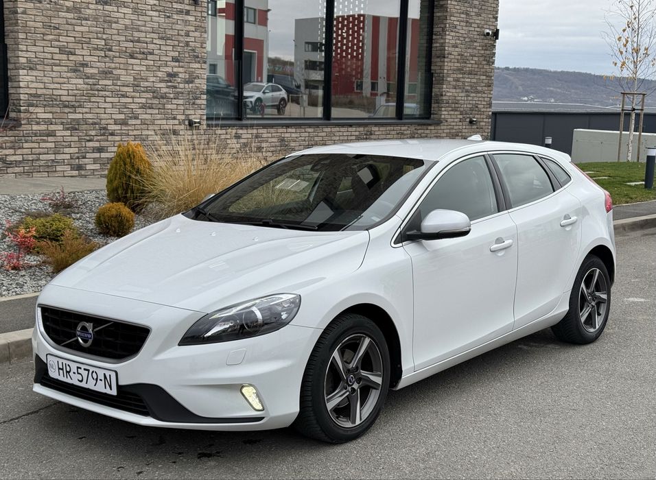 Volvo V 40 2.0 diesel euro 6 R Design 2016