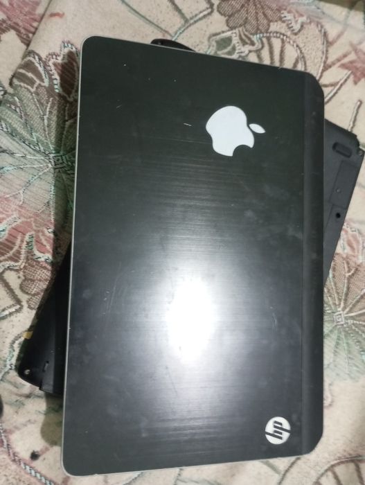 Продаётся ноутбук