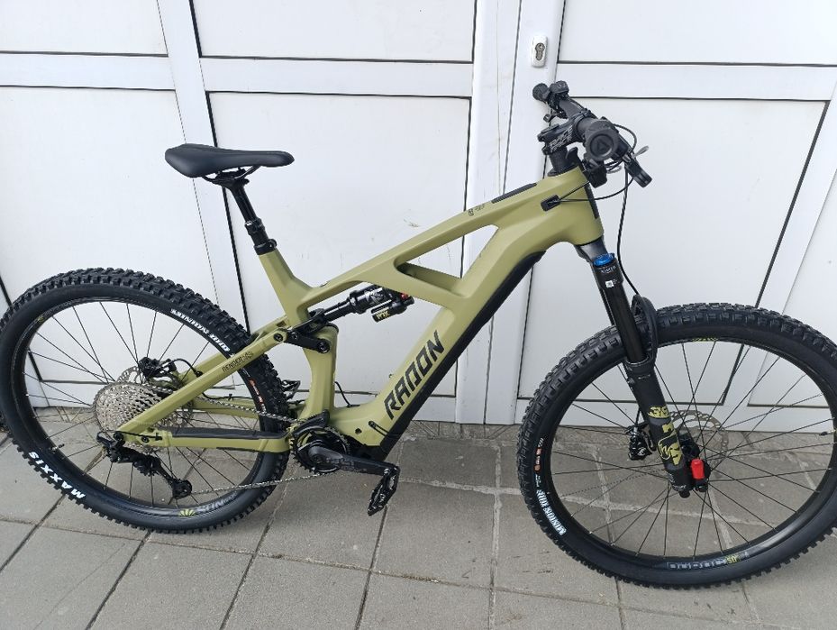 Нов електрически карбонов велосипед Radon Render 8.0