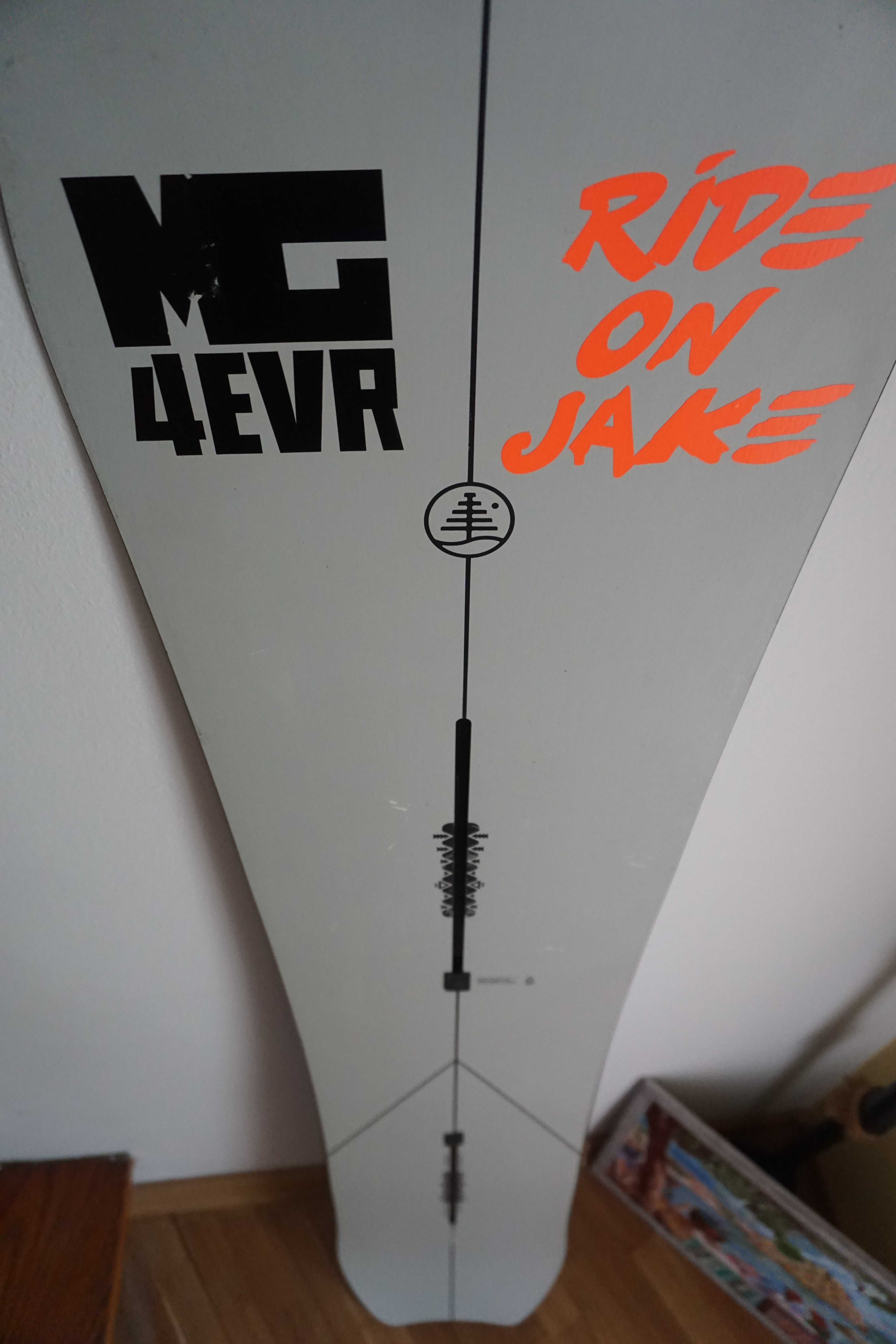 2022 BURTON Family Tree Wave Tracer 155 cm. *сноуборд