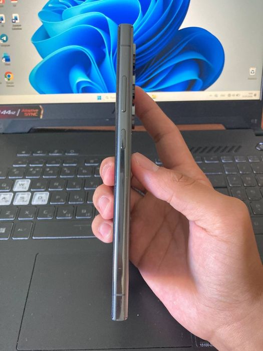 Samsung S23 Ultra
12/512 GB
Koreya
Sim+eSim
Holati yaxshi, 1 ta petnos