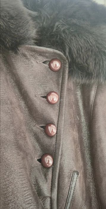 Haina blana cojoc iarna