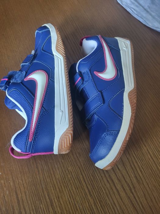 Vând Adidași Originali