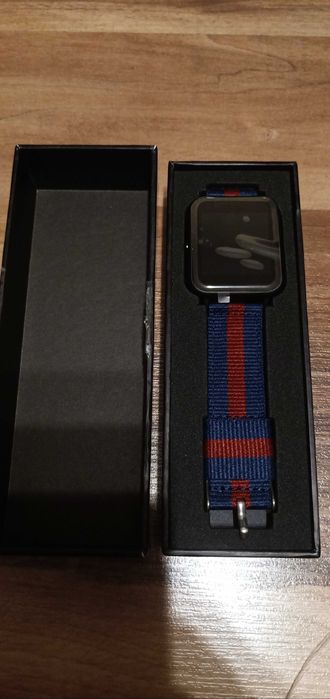 Смарт часовник LENOVO S2