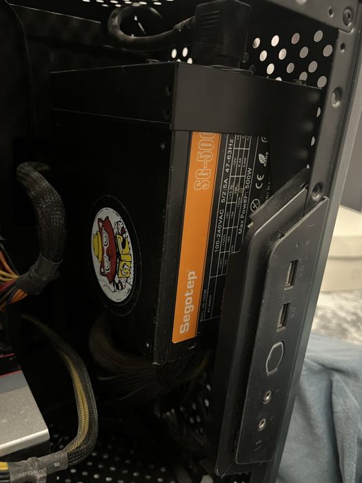 Vand Pc facut pe piese