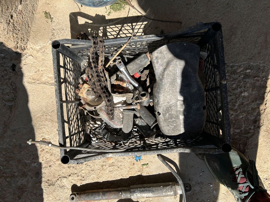 Продавам два мотора Балкан 50