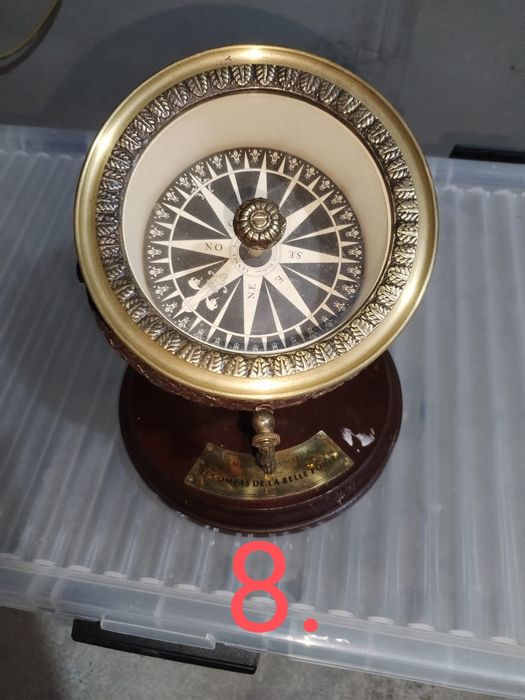 Obiecte de decor, antichități