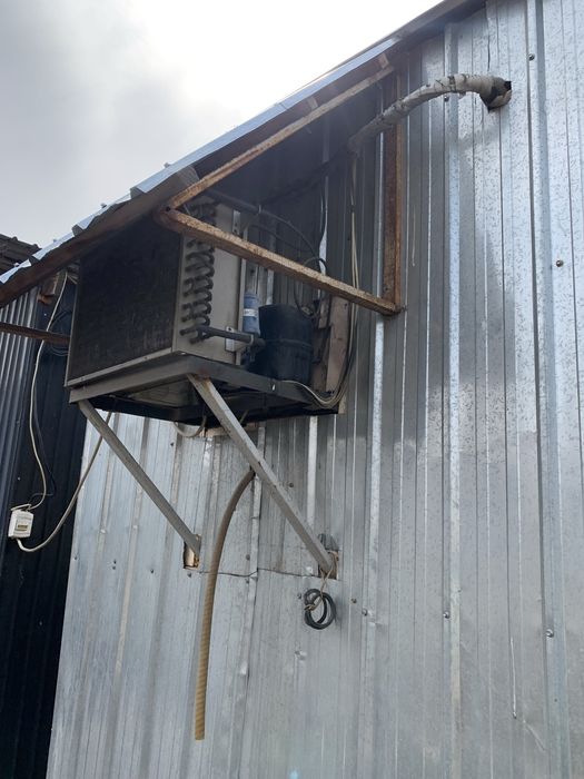 Реф контейнер (+5- (-8)) 20 футовый.