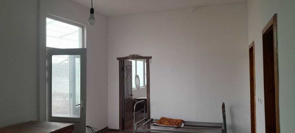 Ховли сотилади 5 сотих 3 хона, Андижон шахар, Камолот кучада.