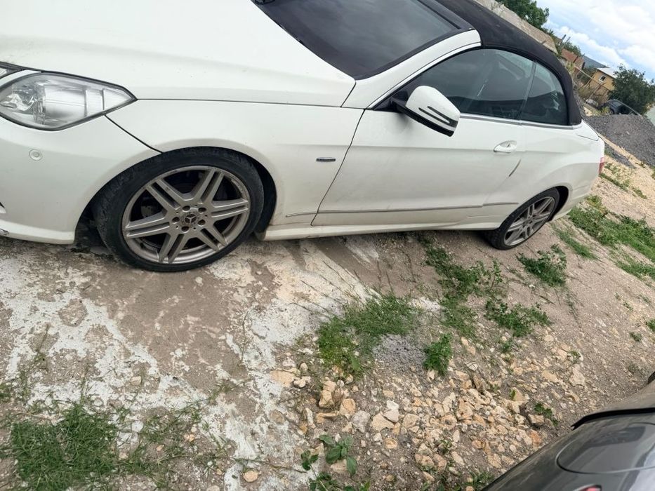 На части Мерцедес E-Class A207 Кабриолет Mercedes E 250 Covertible OM651 ръчка w207 cabriolet н740