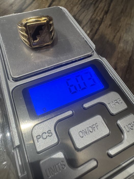 Мъжки златен пръстен