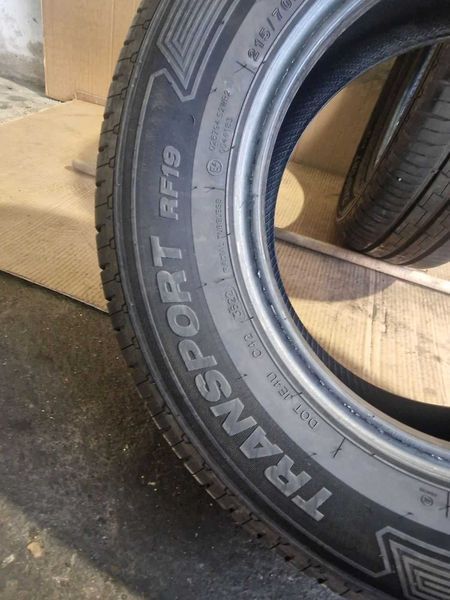 2 Minerva R15C 215/70
летни бусови гуми DOT3622