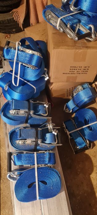 Chingi Centuri Ancorare Marfa