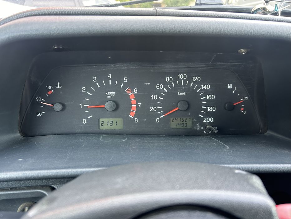 Продам машину, Торг есть, срочно