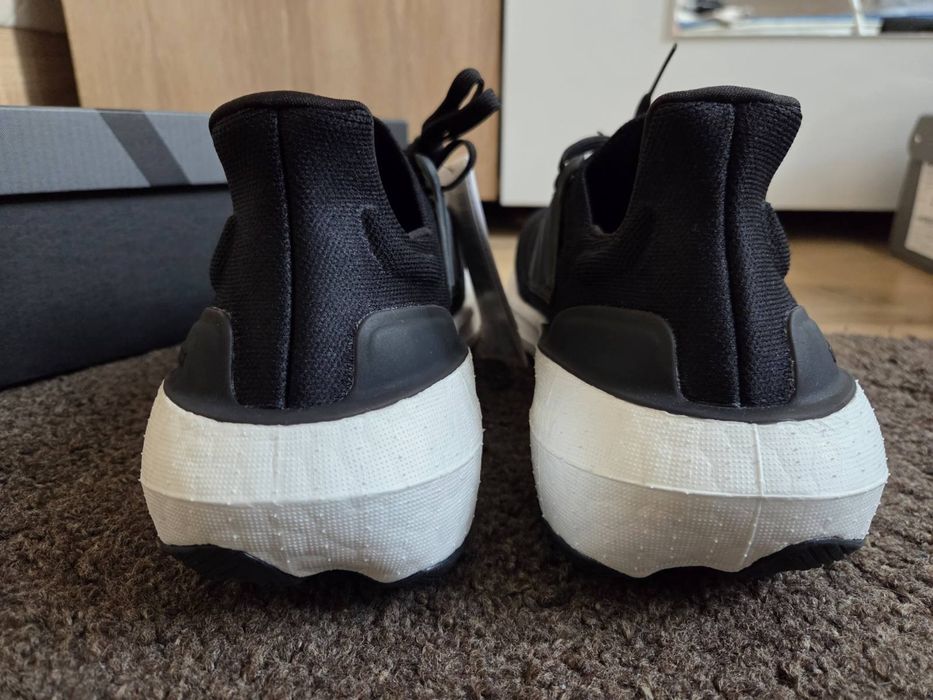 Adidas Ultraboost 23 light