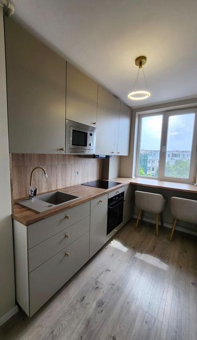 Inchiriez apartament renovat 2 camere  Mioritei