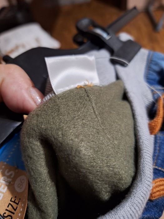 Blugi copii captusiti