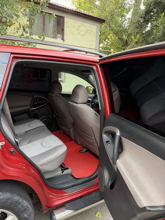 Toyota RAV4 2008