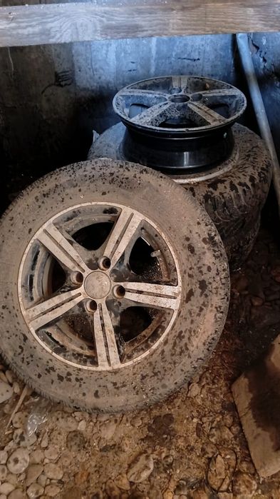 Продам 4 диска R13 на ВАЗ